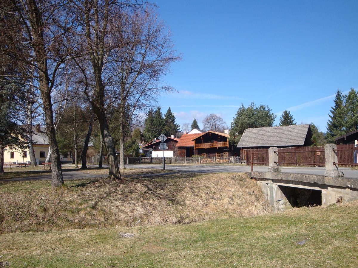 Apartamento Apartmán Na Šumavě-Volary Exterior foto